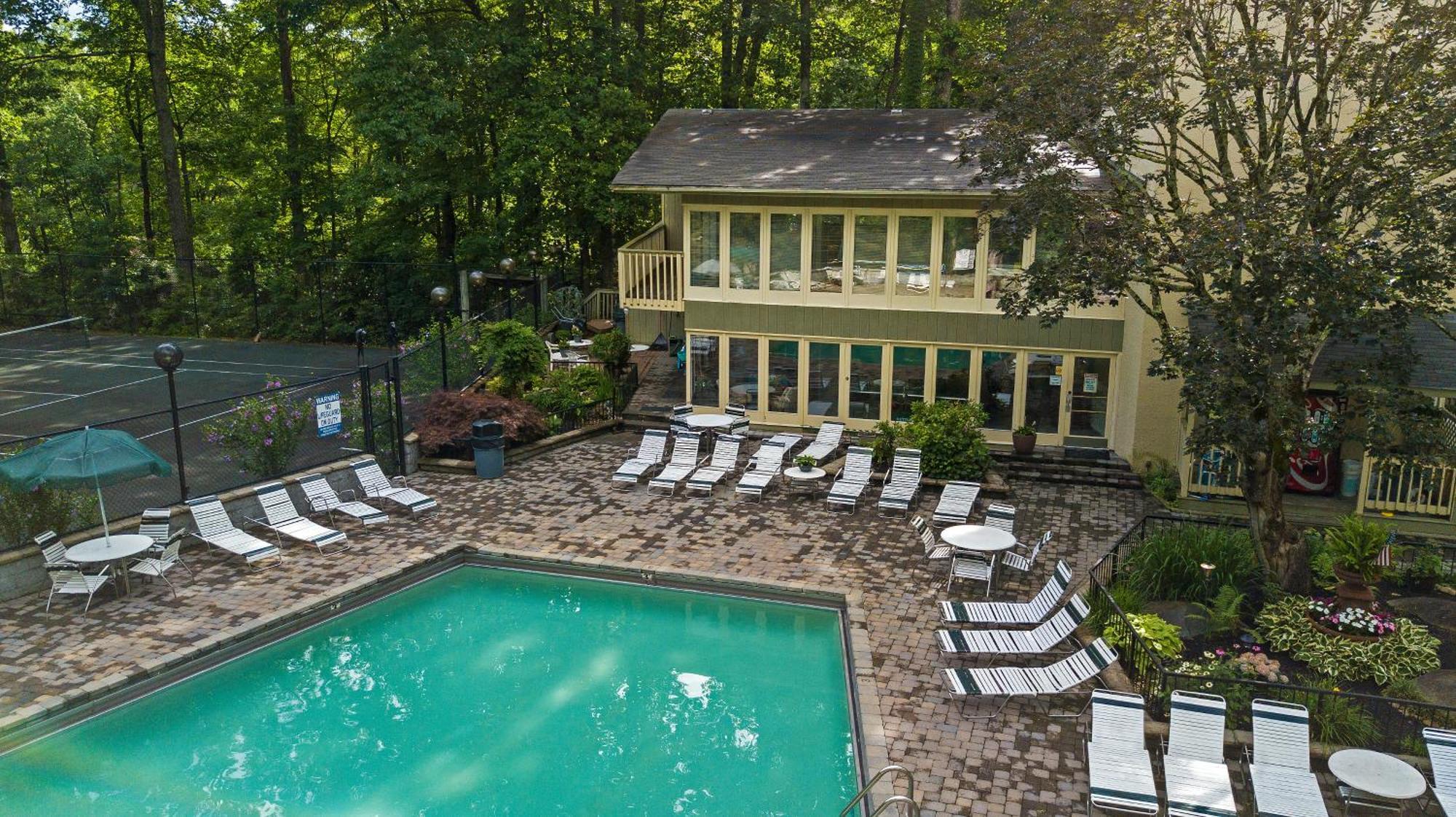 Three Bears Den, Hot Tub, Pool Table, Pool Access, 1089 Free Tickets Each Paid Day, Dollywood Inclu Gatlinburg Quarto foto